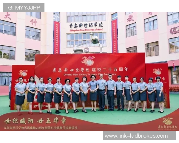 陶磊足球：从青涩少年到职业球员的成长之路与奋斗故事